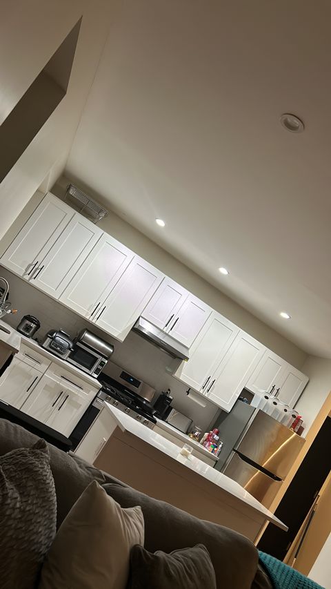 Private Room in 3Bed.1Bath