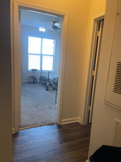 Private Room in 2Bed.2Bath