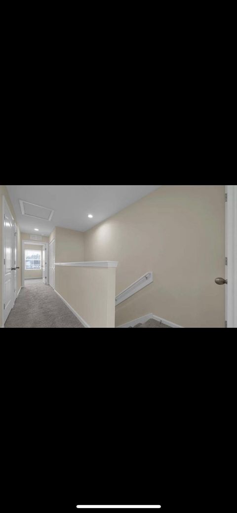 Private Room in 3Bed.2.5Bath