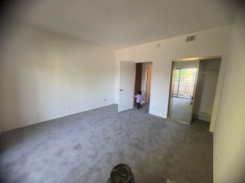 Private Room in 2Bed.2.5Bath
