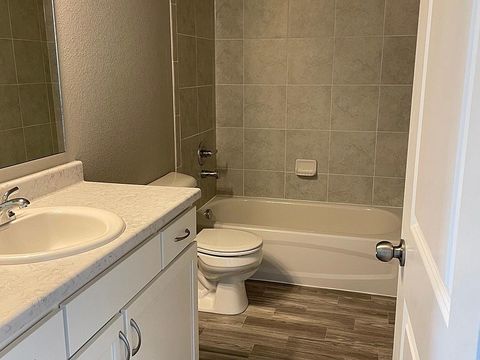 Entire Place 2Bed.1Bath