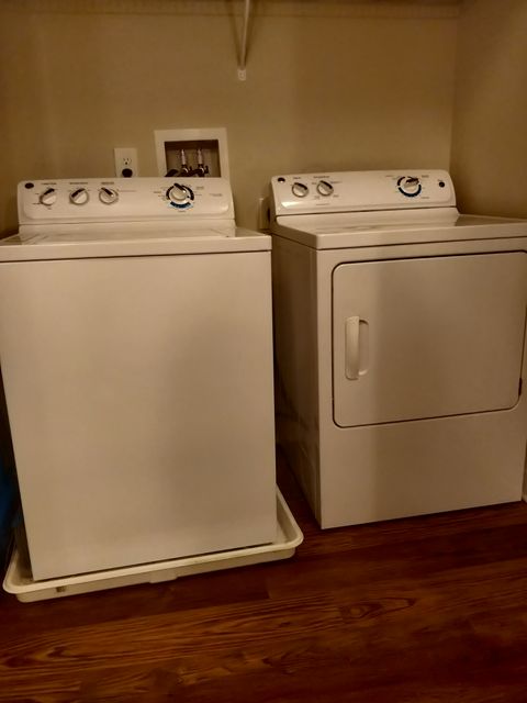 Private Room in 2Bed.2Bath