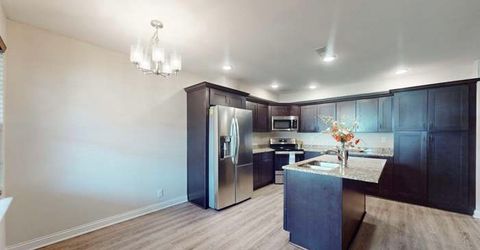 Private Room in 3Bed.3Bath