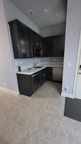 Private Room in 1Bed.1Bath