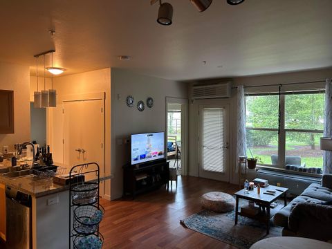 Private Room in 2Bed.1Bath
