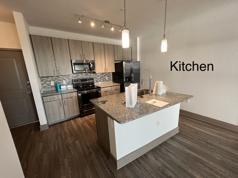 Private Room in 2Bed.2Bath