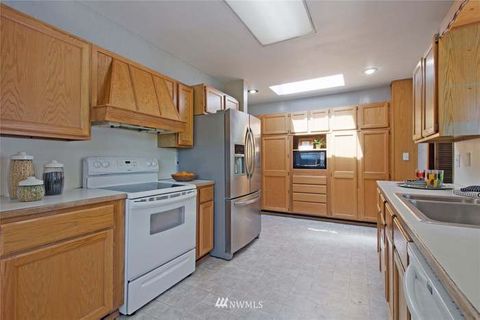Private Room in 3Bed.1.5Bath