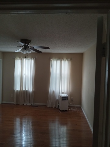 Private Room in 1Bed.1Bath