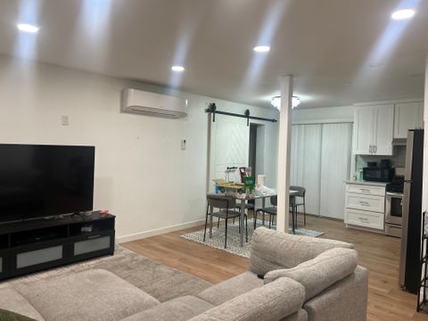 Private Room in 2Bed.1Bath