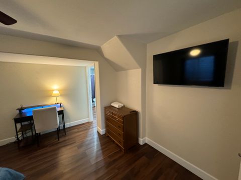 Private Room in 1Bed.1Bath
