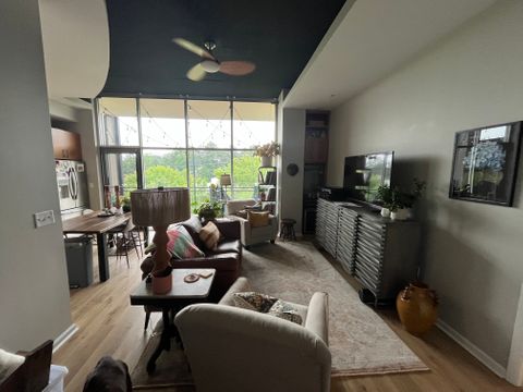 Private Room in 2Bed.2Bath