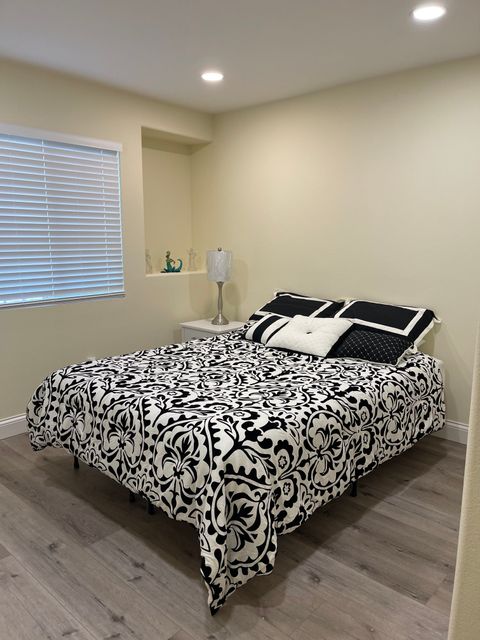 Room1Bed.1Bath
