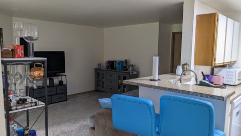 Private Room in 2Bed.2Bath