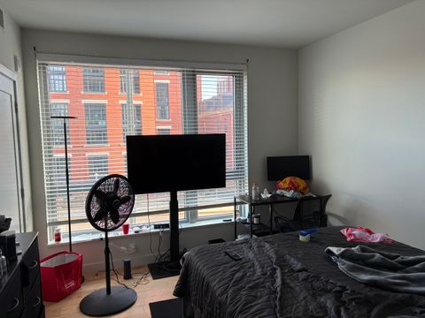 Private Room in 2Bed.2Bath