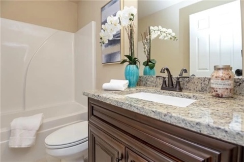 Private Room in 1Bed.4Bath