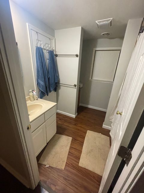 Private Room in 1Bed.1Bath