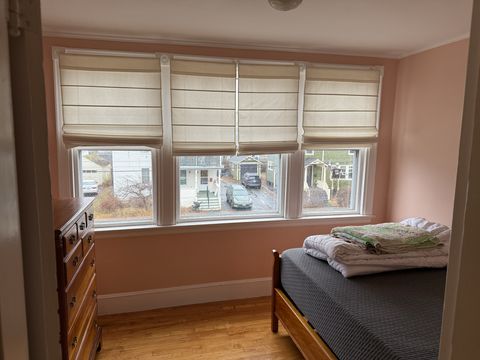 Room2Bed.2Bath