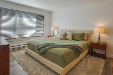 Private Room in 3Bed.2Bath
