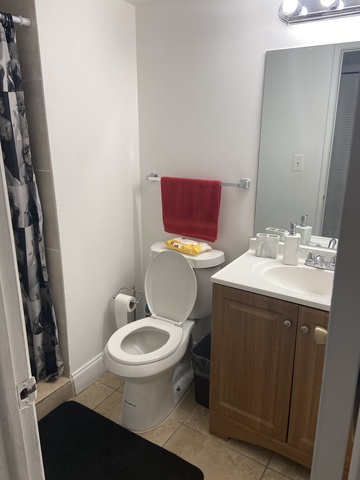 Private Room in 2Bed.2Bath