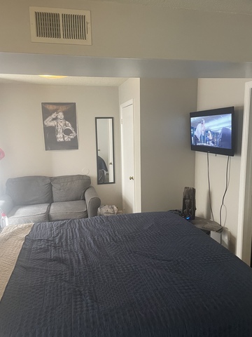 Entire Place 1Bed.1Bath