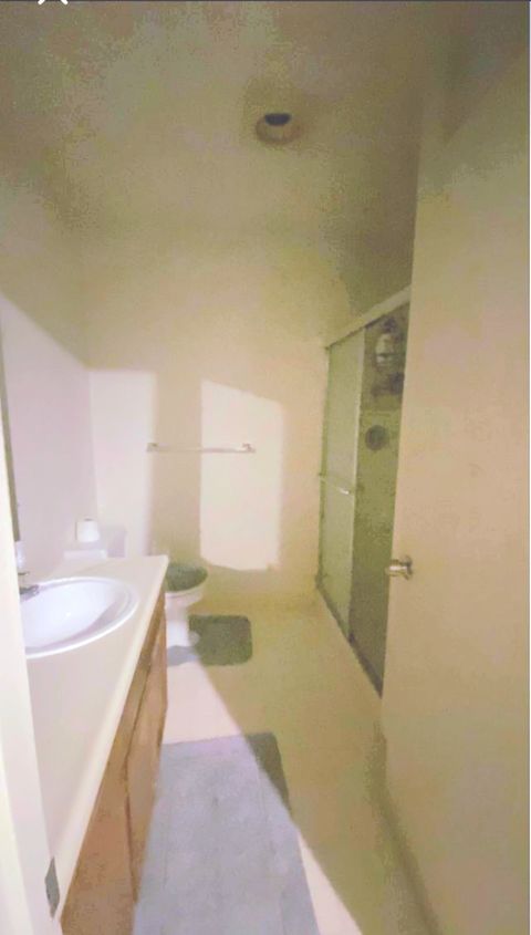 Private Room in 8Bed.1Bath