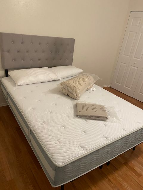 Private Room in 3Bed.2Bath