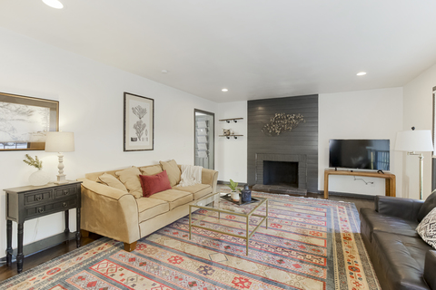 Private Room in 6Bed.2Bath