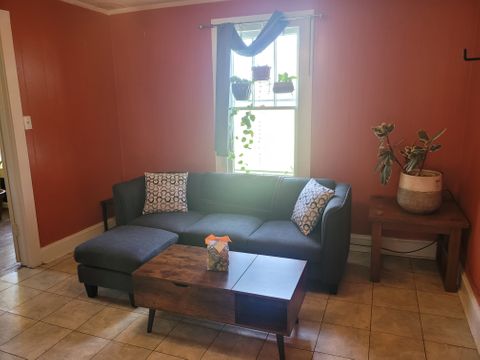 Private Room in 1Bed.1Bath