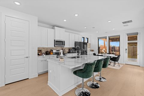 Entire Place 4Bed.3.5Bath