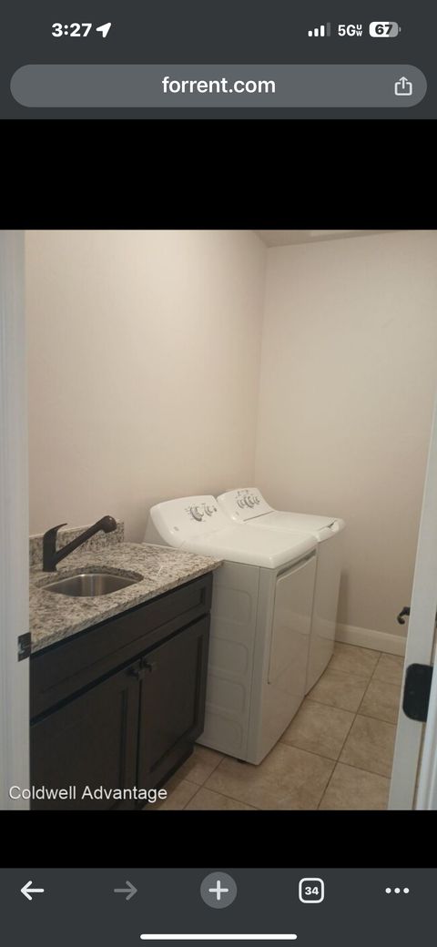 Private Room in 3Bed.2Bath