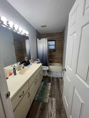 Private Room in 3Bed.2Bath