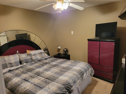 Private Room in 1Bed.1Bath
