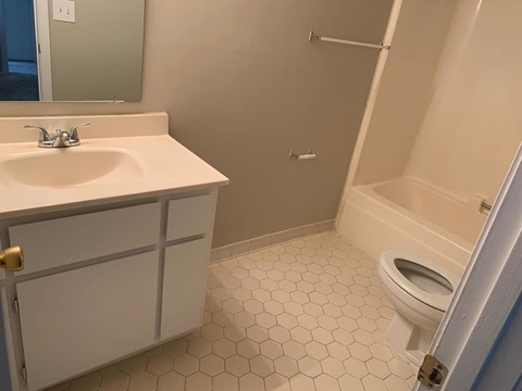 Private Room in 2Bed.2Bath