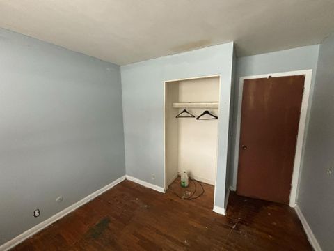Private Room in 3Bed.1Bath