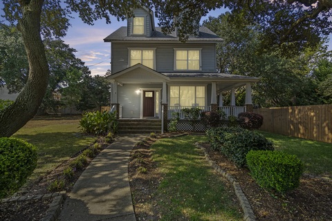 Entire Place 3Bed.3Bath