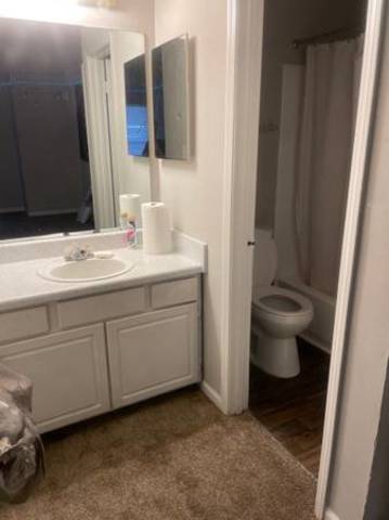 Private Room in 2Bed.2Bath