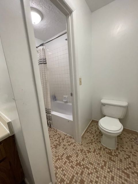 Private Room in 2Bed.2Bath