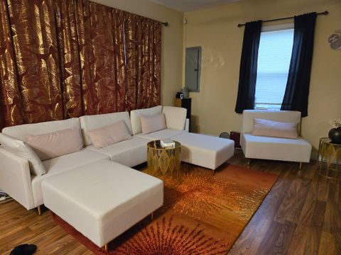 Private Room in 3Bed.2Bath