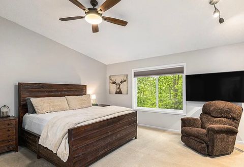 Private Room in 2Bed.2Bath