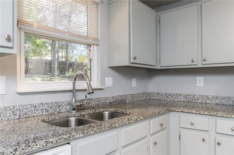 Private Room in 3Bed.2Bath
