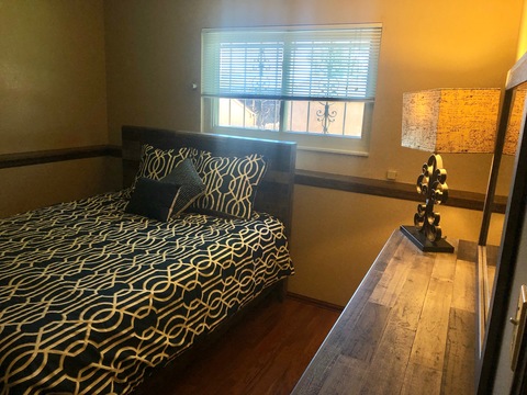 Entire Place 5Bed.3Bath