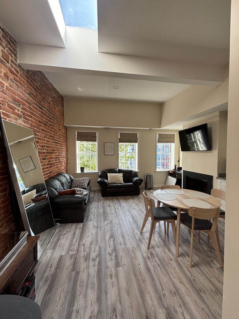 roommates in Washington Private Room in 2Bed.1Bath - cirtru.com
