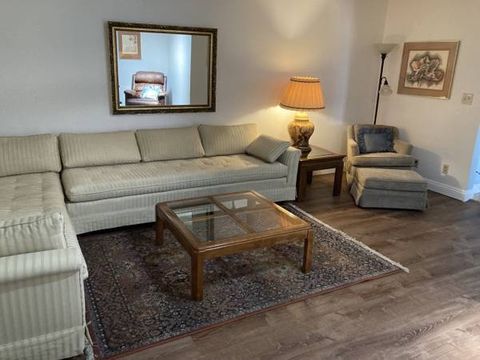 Private Room in 3Bed.2Bath