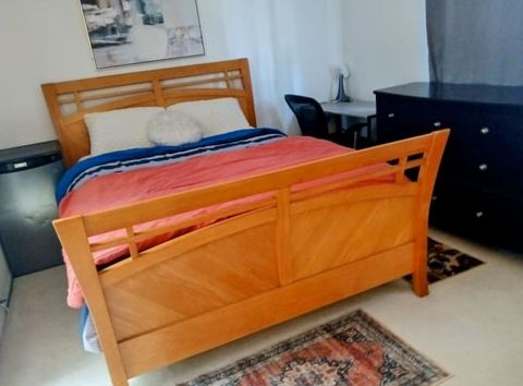 Private Room in 3Bed.3Bath