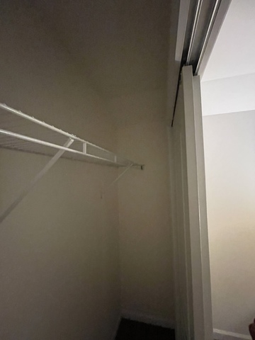 Private Room in 2Bed.2Bath