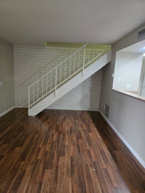 Entire Place 2Bed.1Bath