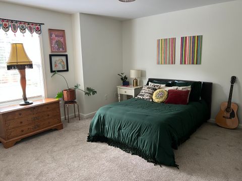 Entire Place 4Bed.3Bath