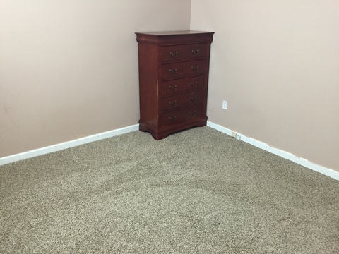 1 BR +1 Full Private Bath *For Rent