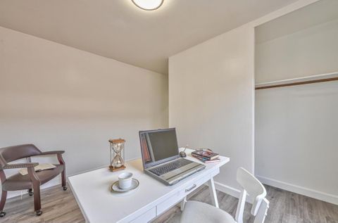 Private Room in 1Bed.1Bath