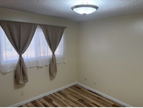 Private Room in 2Bed.1Bath